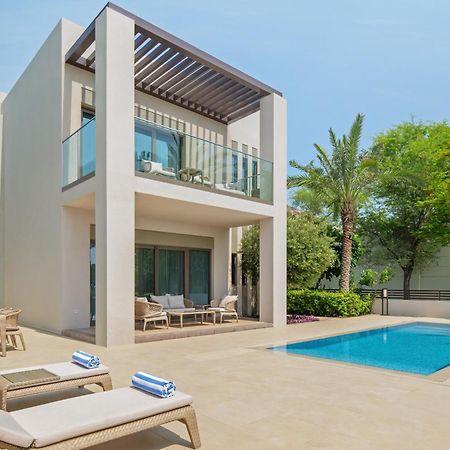 Address Beach Resort Fujairah Al Aqah Chambre photo A private pool villa at Jumeirah at Saadiyat Island Resort